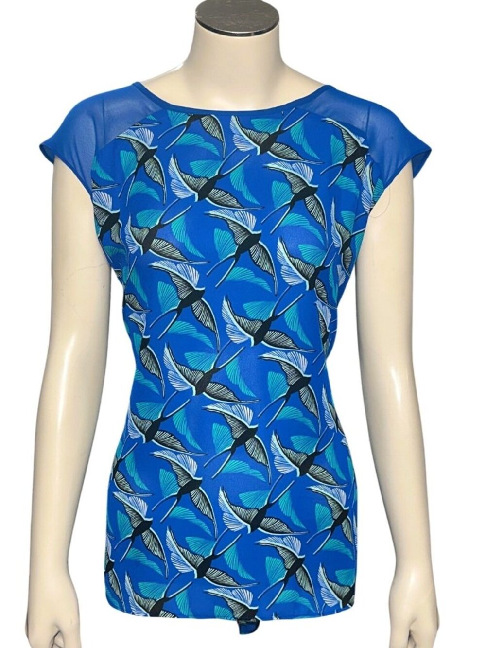 Blue Bird Print Cap Sleeve Sheer Back Top Size M Lightweight Statement Vibrant C